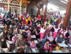 Iryana Puruhitasari Sosialisasikan PGPAUD UMINA pada Lebih dari 5000 Peserta Lomba Mewarnai di Harlah ke-10 Wisata Edukasi Kampung Coklat