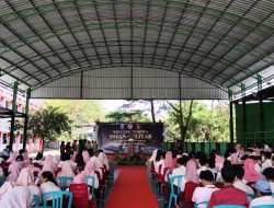Rektor UMINA Prof. Dr. Zainuddin, M.Pd. Sampaikan Orasi Ilmiah di SMAN 4 Blitar